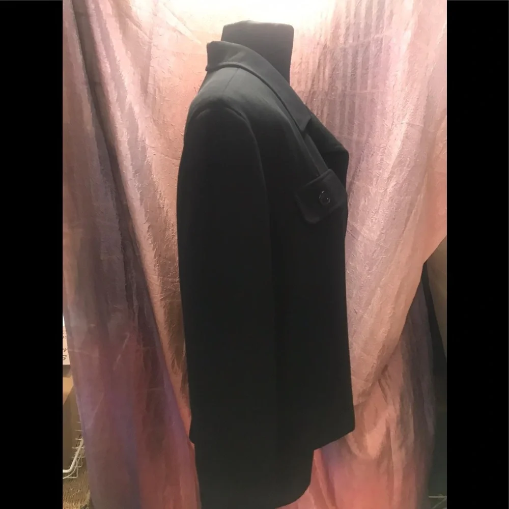 Montee Collection Black Blazer‎